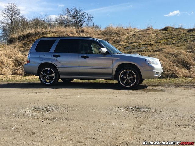 Subaru Forester 2 5XT 2006 Garaget