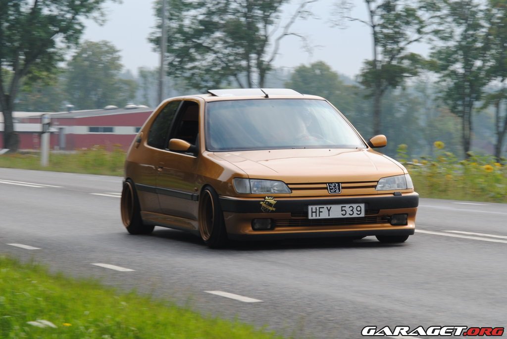 Swedish 306 with WIDE steel wheels Off Topic Forum Peugeot 306 GTi6 