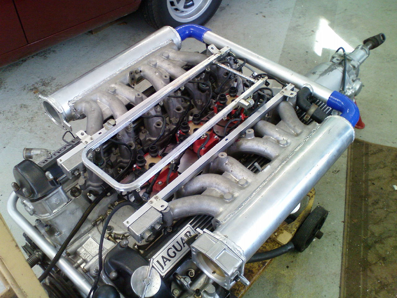 jaguar v12 carburetor conversion