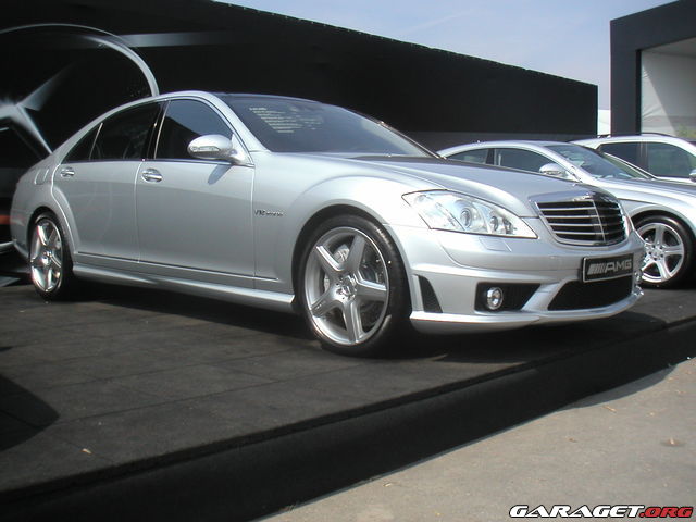 http://www1.garaget.org/gallery/archive/1786/168338_v6lvqo.jpg