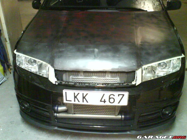 272651_su8932.jpg