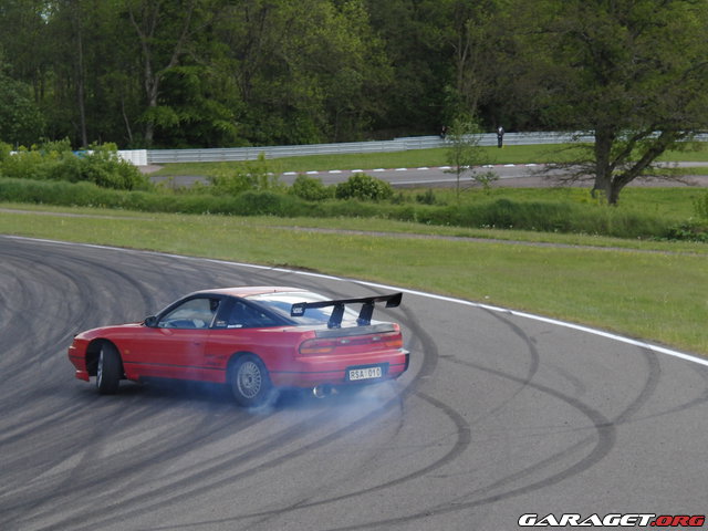 http://www1.garaget.org/gallery/images/124/123542/123542-be16387f6bb6c32f13aec7be937c9890.jpg