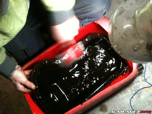 http://www1.garaget.org/gallery/images/33/32632/32632-354dbb88cf35939ccdef2d20f7bcdab3.jpg