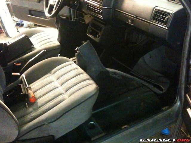 http://www1.garaget.org/gallery/images/33/32632/32632-c6cb6426bd45cab3a52d4fd5ef20b7ab.jpg