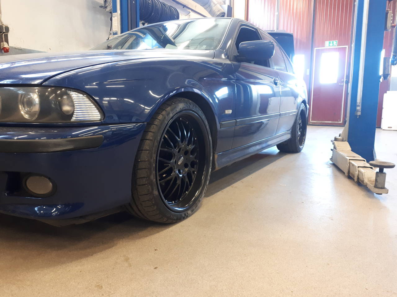 BMW 540IA