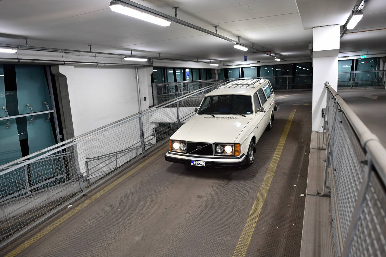 Volvo 265 DL