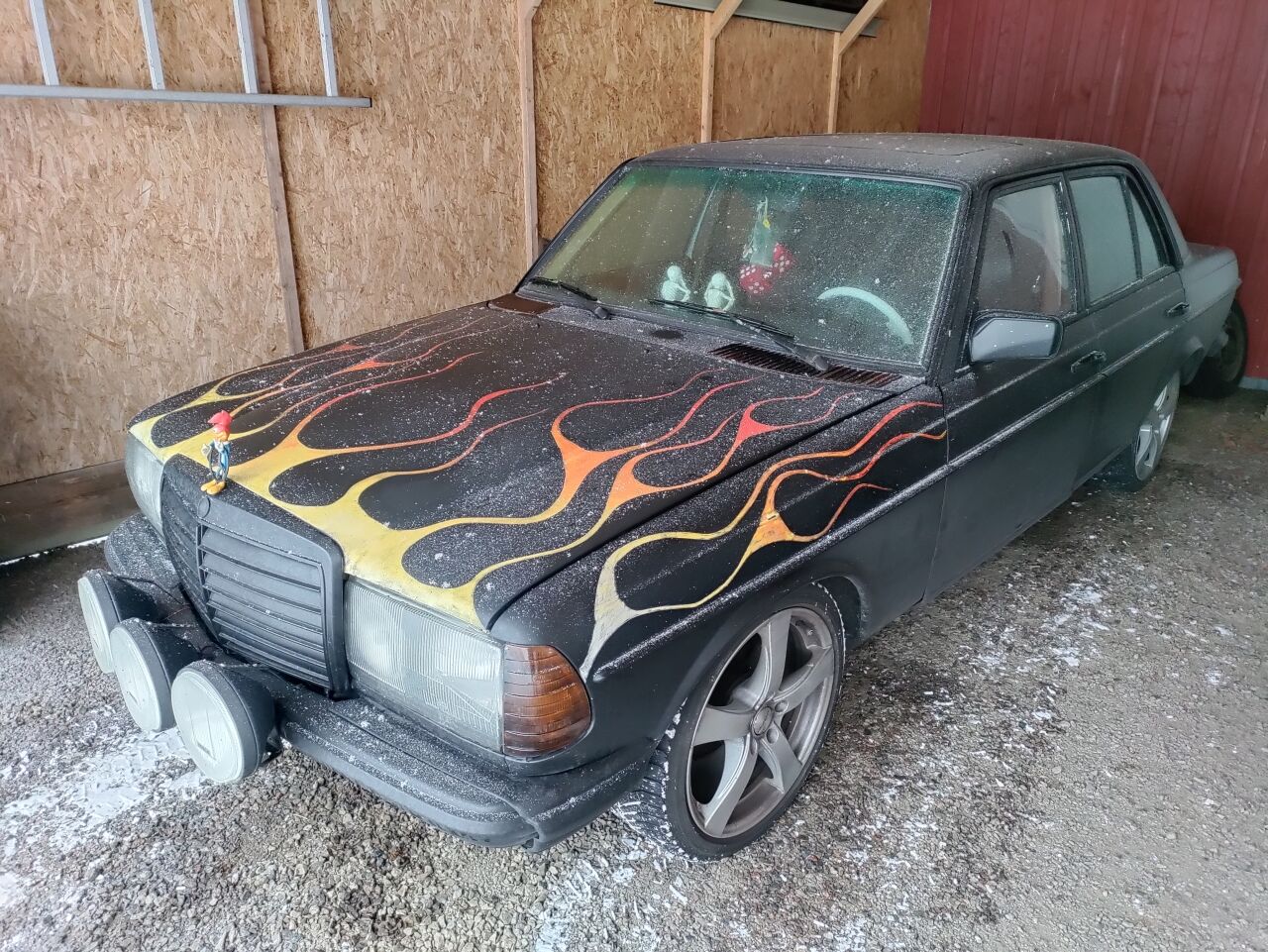 Mercedes 123 300D