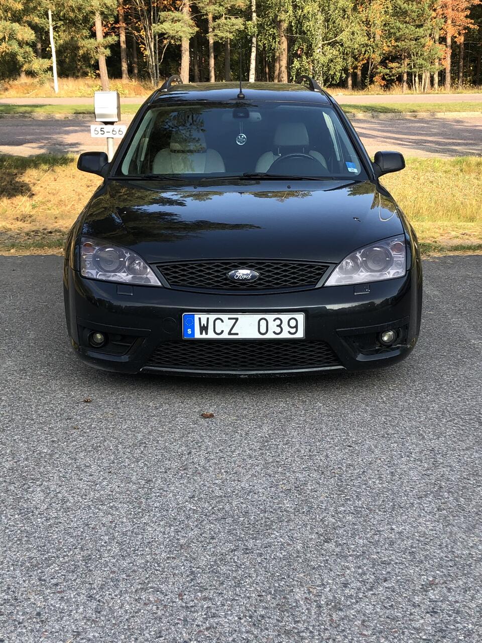 Ford Mondeo ST220