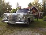 Mercedes 220b w111
