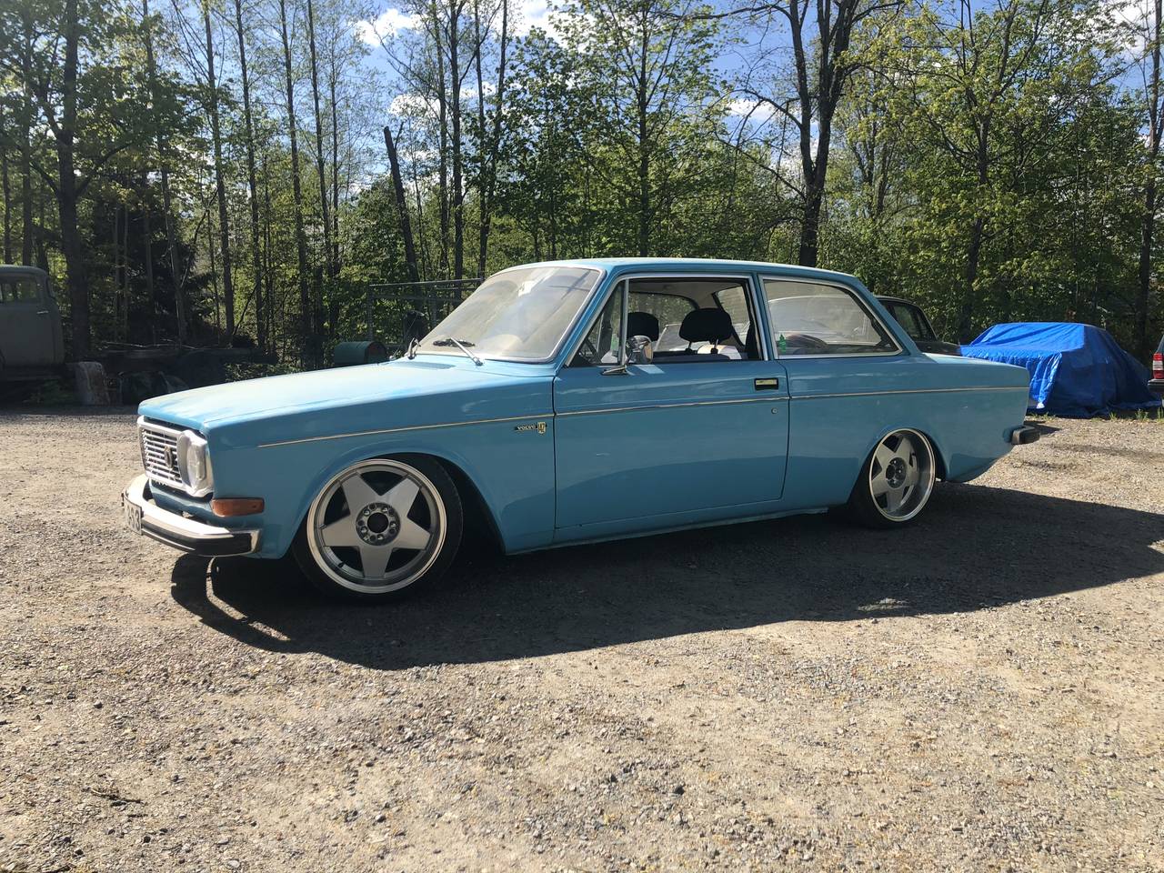 Volvo 142