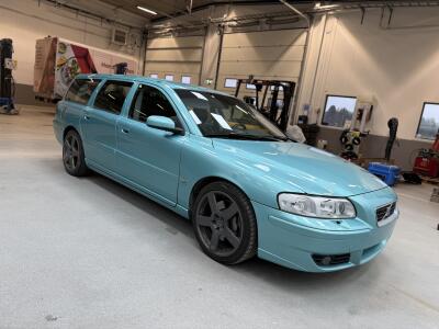 Volvo V70R