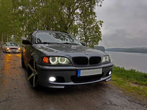 BMW 330xi
