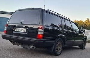 Volvo 945 2,3 SE