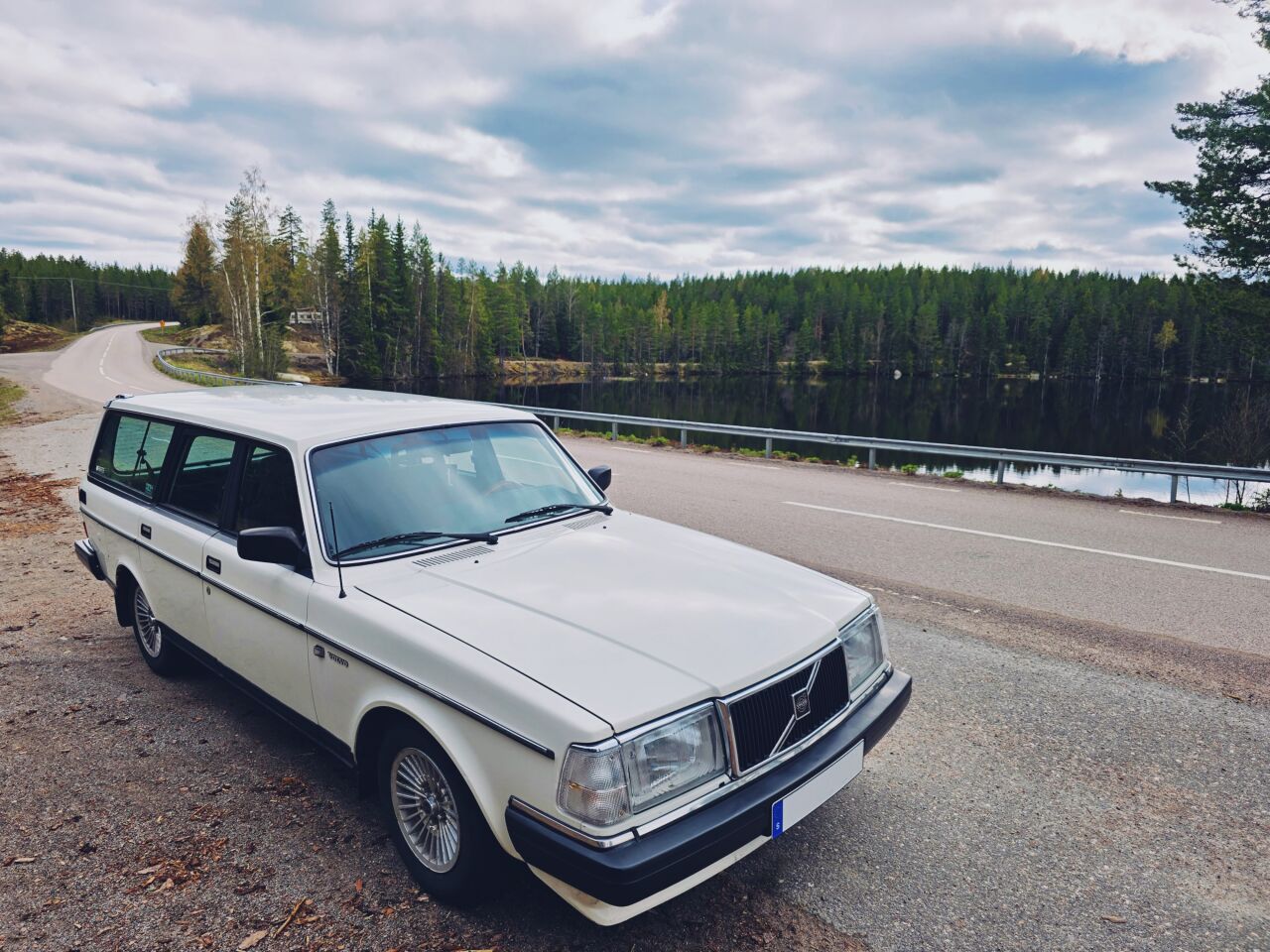 Volvo 245