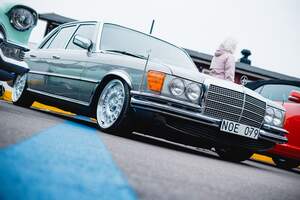 Mercedes W116 350SE V8