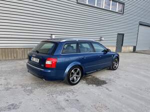 Audi A4 1.8t quattro