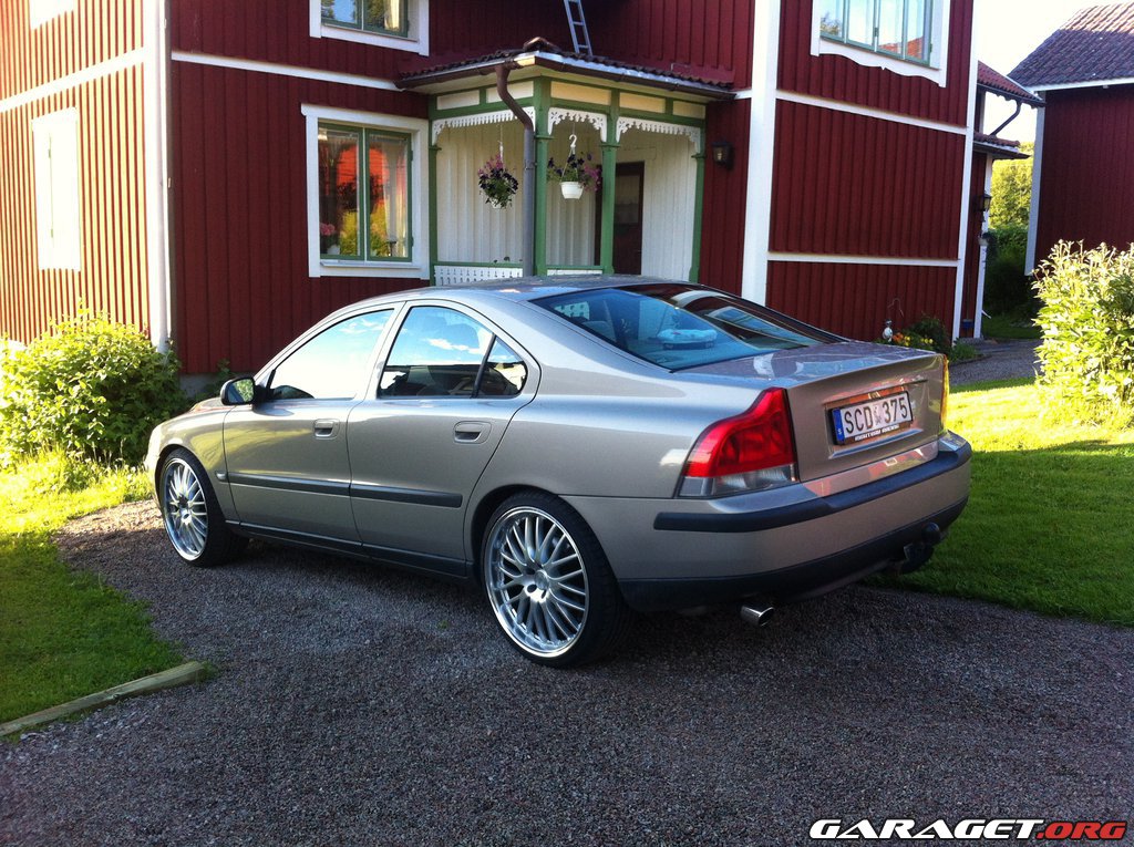 Volvo s60 (2001) Garaget