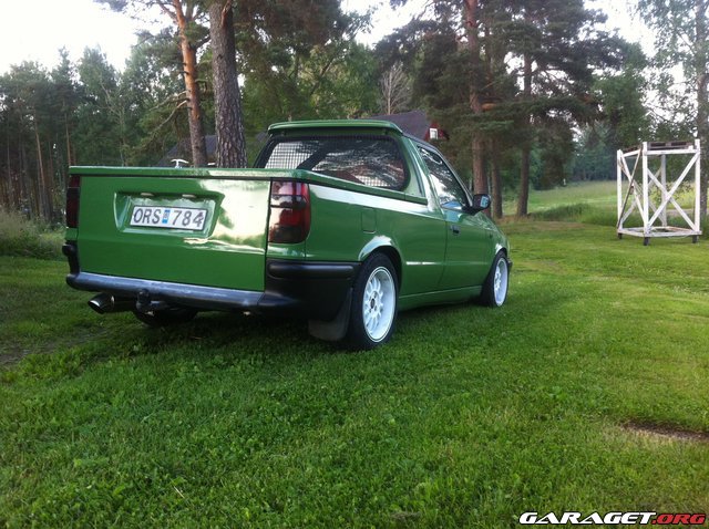 Skoda Felicia Pickup (1998) | Garaget