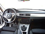 BMW 325i Sedan (E90)