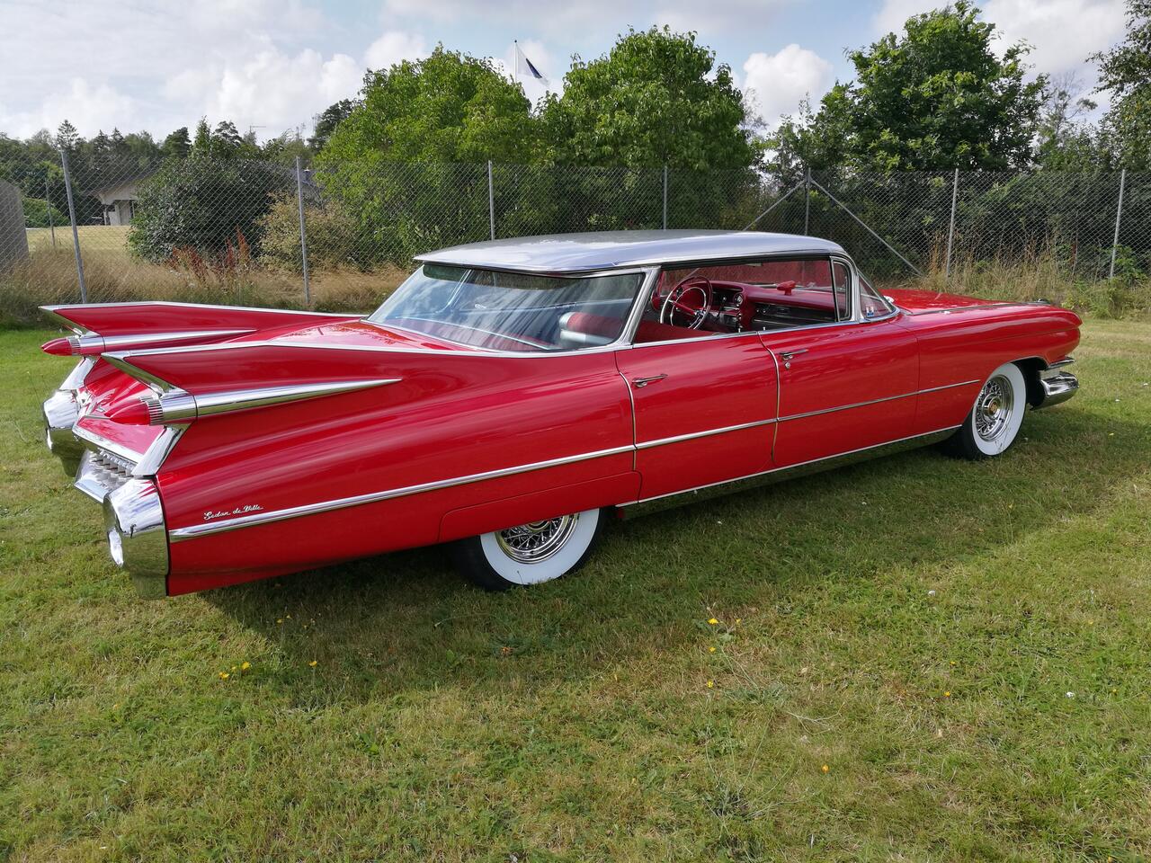 Cadillac Sedan Deville