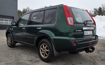 Nissan x-trail 2.5 facelift 4x4 suv