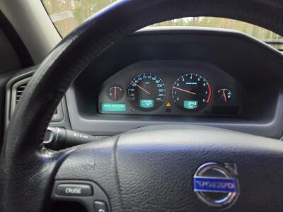 Volvo V70n 2.4 kombi