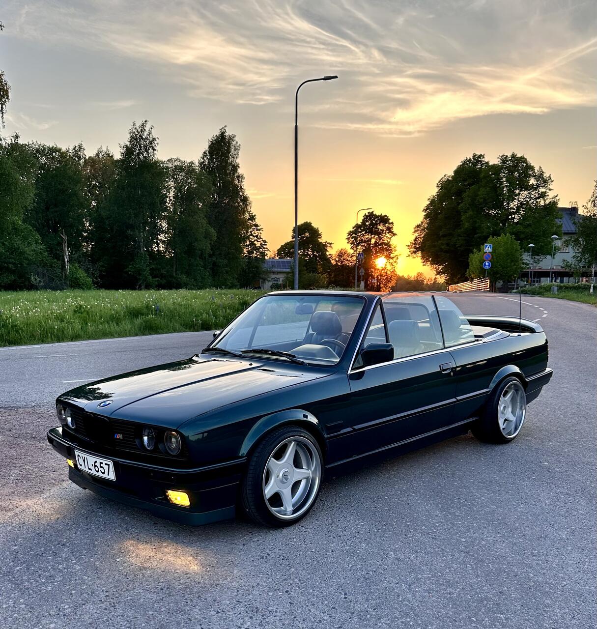 BMW 329i Cabriolet