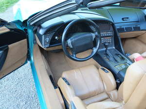 Chevrolet Corvette Convertible 5.7 TPI