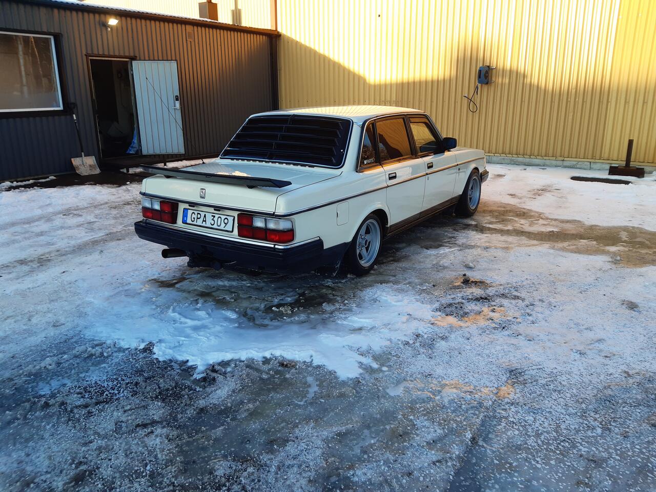 Volvo 240