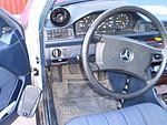 Mercedes W124 200D