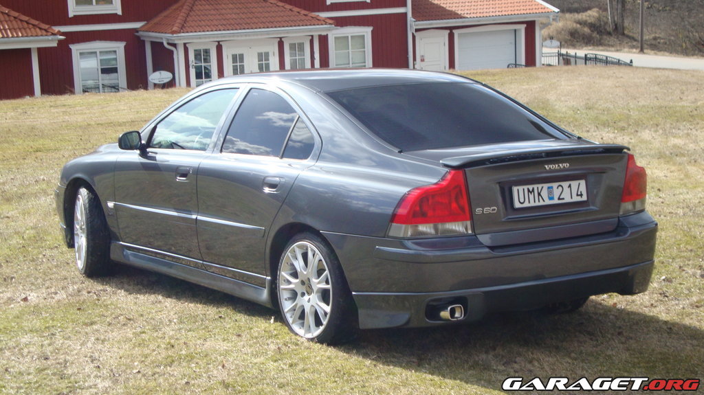 Volvo S60 (2004) - Garaget