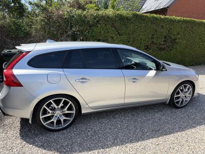 Volvo V60 Polestar