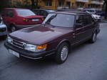 Saab 900i