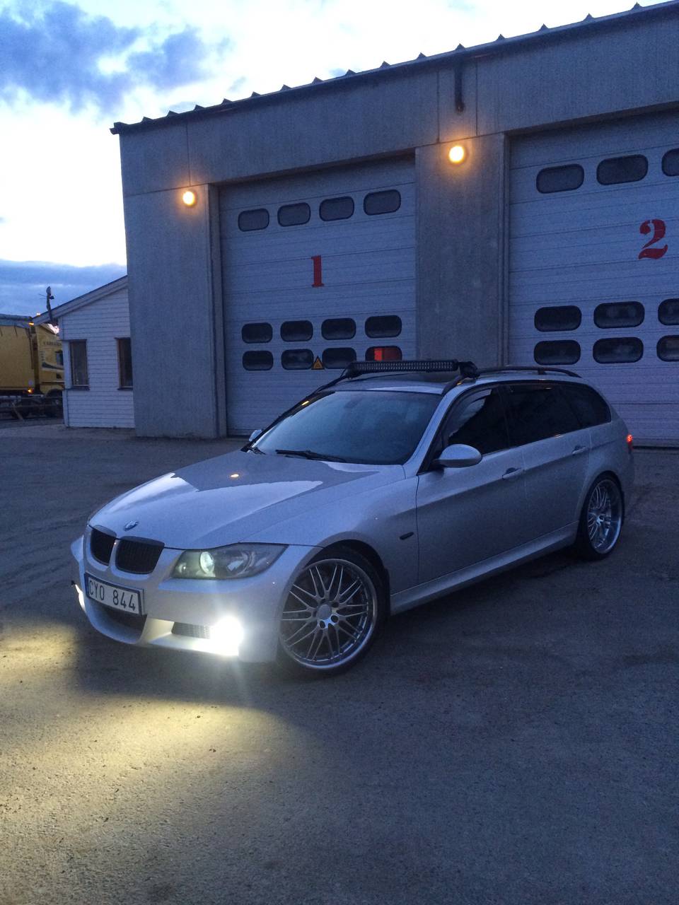 BMW E91 330d