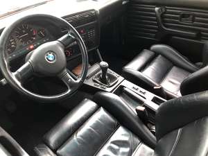 BMW 320i cab E30