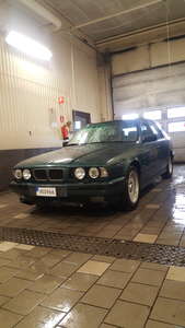 BMW E34 520