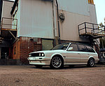 BMW Touring E30
