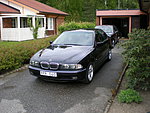 BMW E39 528