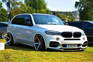 BMW X5 M50D