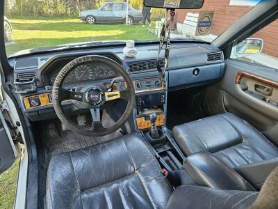 Volvo 740glt