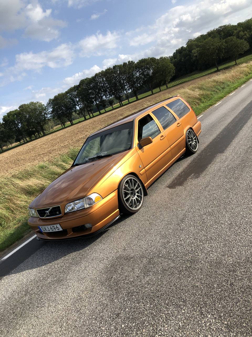 Volvo V70R Fwd
