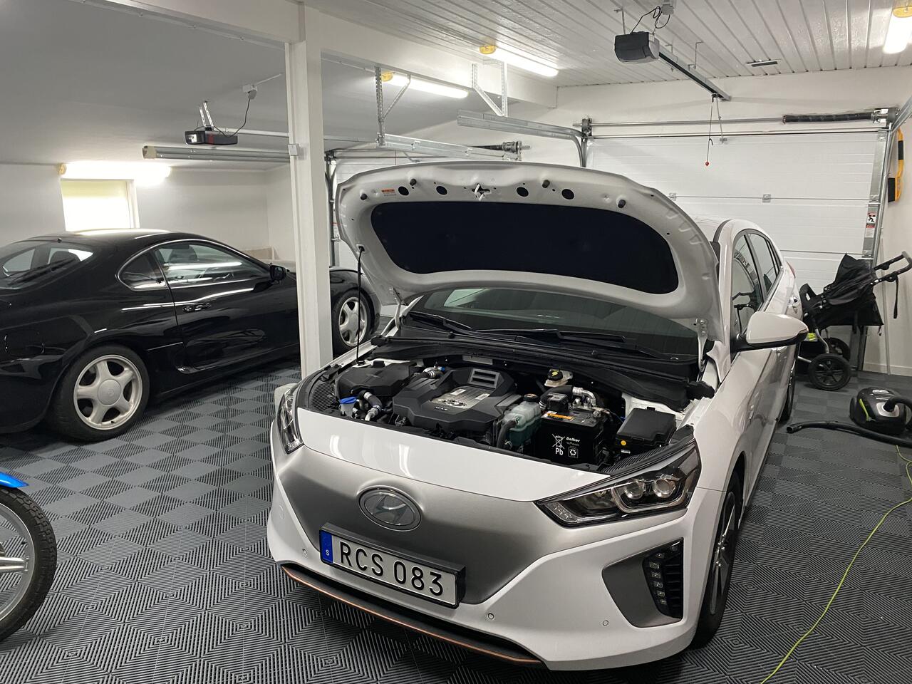 Hyundai Ioniq Electric