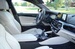 BMW 530d  xDrive Touring Innovation