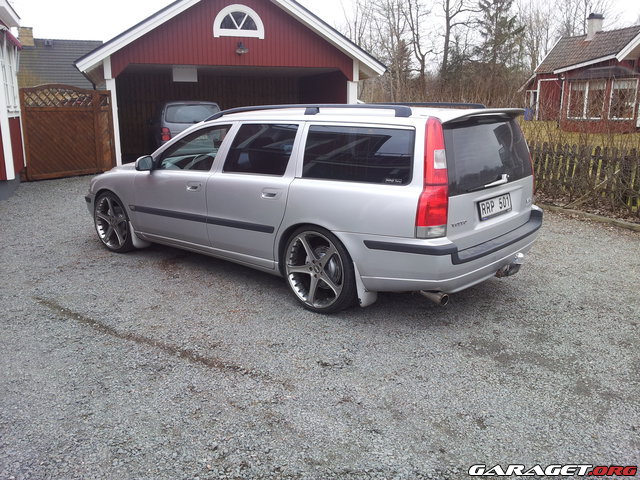 Volvo V70 2.4t 20" (2001) Garaget