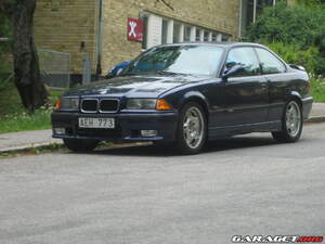 BMW 318 IS Avus edition