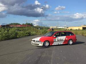 BMW 528i Turbo Touring