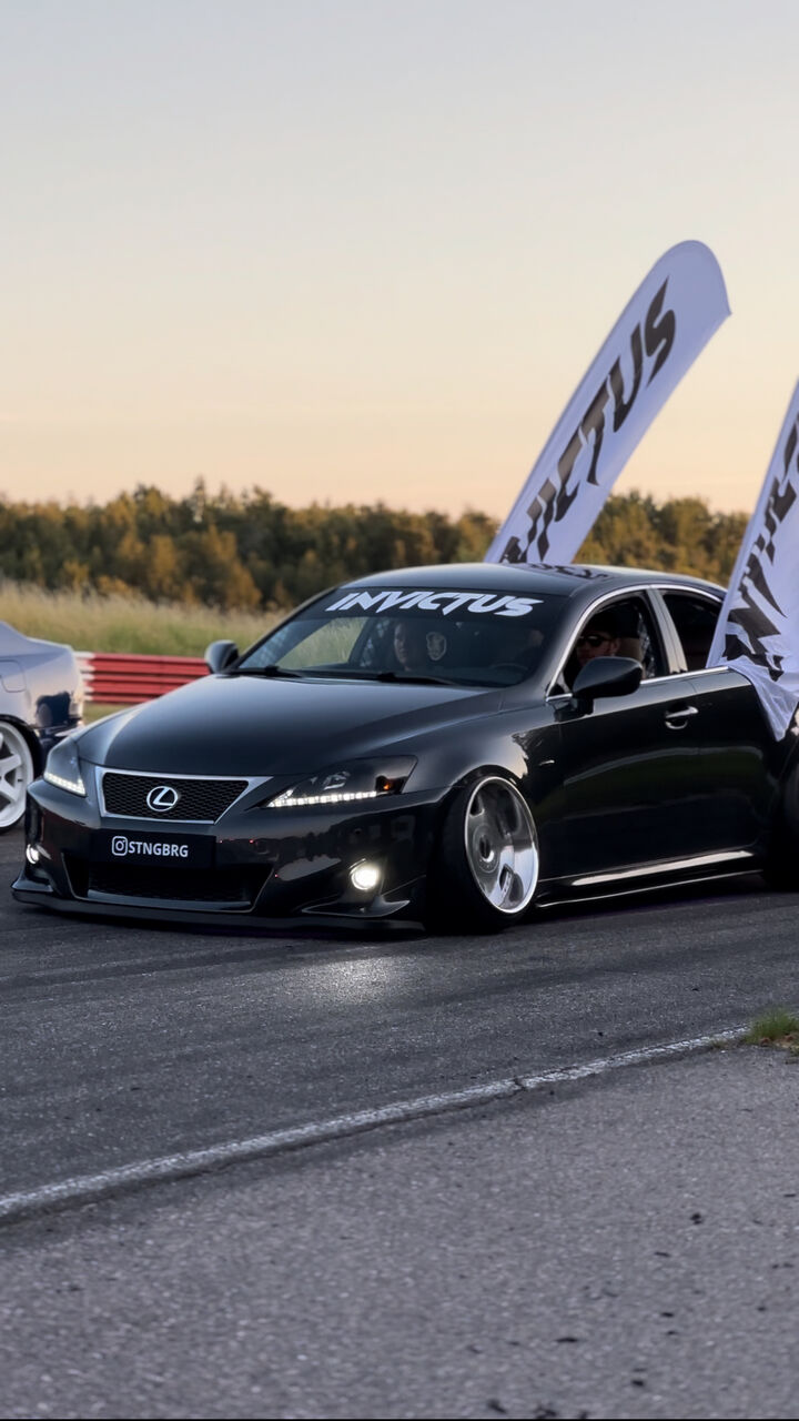 Lexus IS250