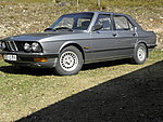 BMW 520i e28