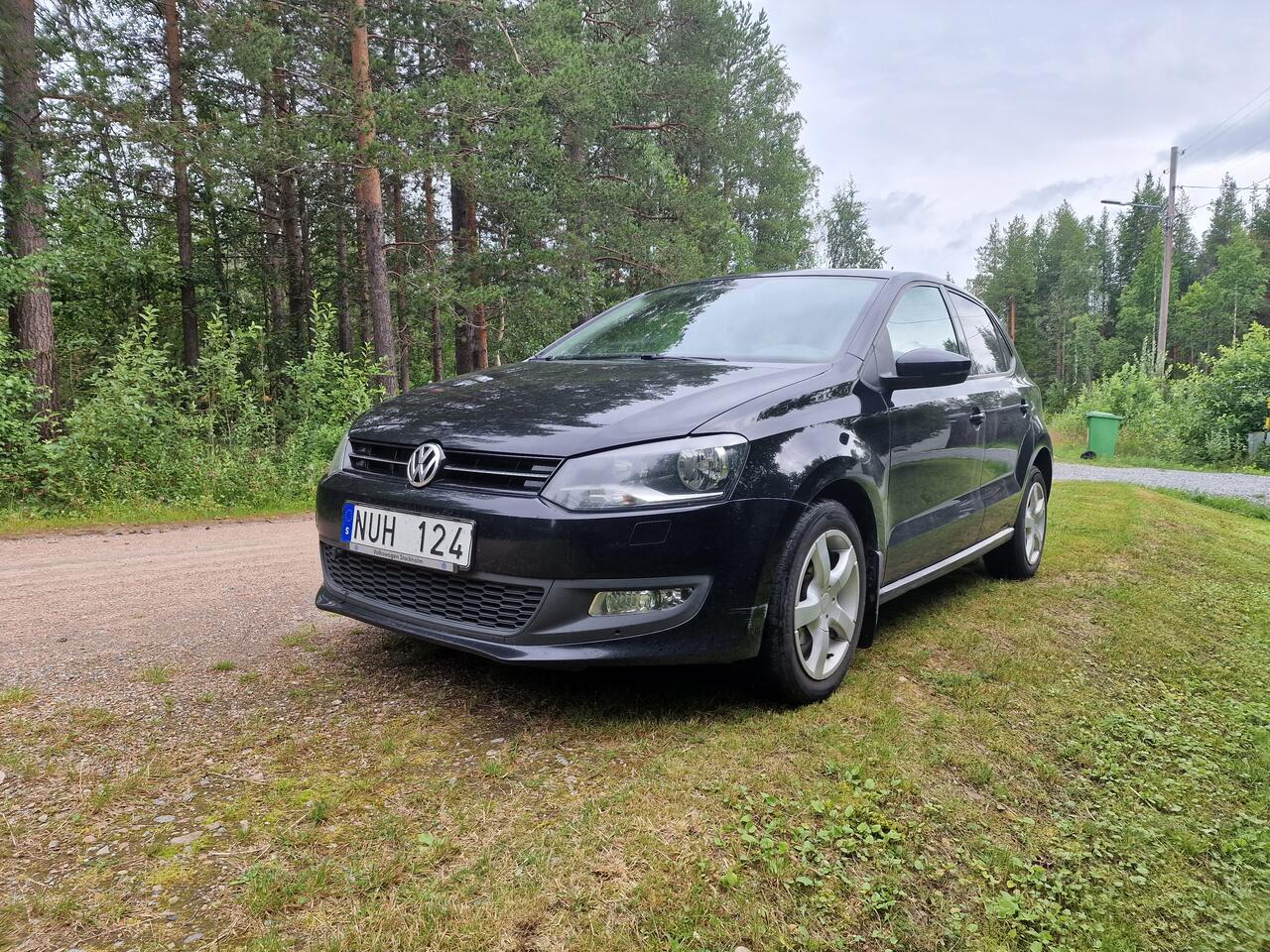Volkswagen Polo (2011) Garaget