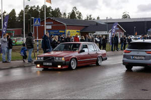 Volvo 740GLE
